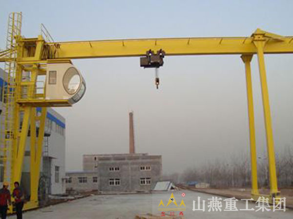 龍門(mén)起重機(jī)有哪些類(lèi)型？主要用途和特征是什么？